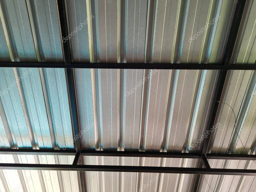 Lackiertes Metallpanel als Untergrund